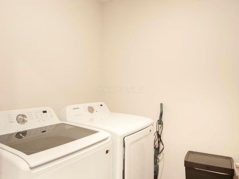 1698 Lewes Castle Drive , Grove City, OH 43123 Photo 14