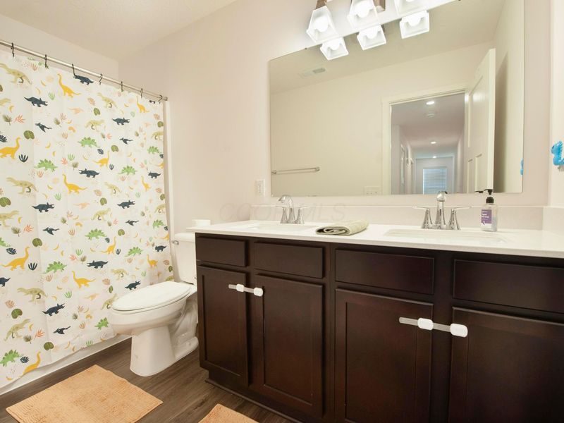 1698 Lewes Castle Drive , Grove City, OH 43123 Photo 21
