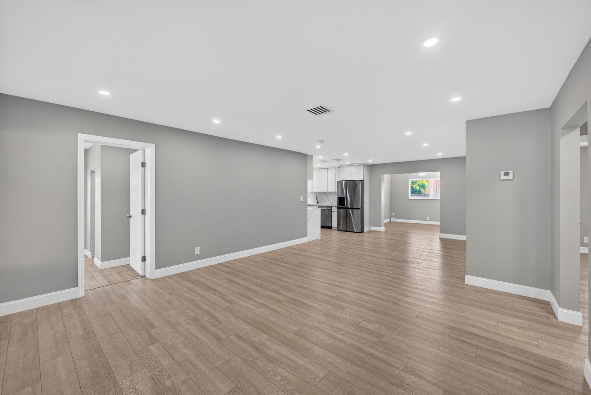850 SE 1st Avenue, Pompano Beach, FL 33060 Photo
