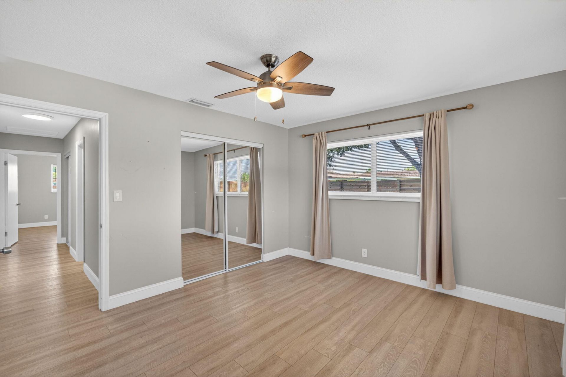 850 SE 1st Avenue, Pompano Beach, FL 33060 Photo