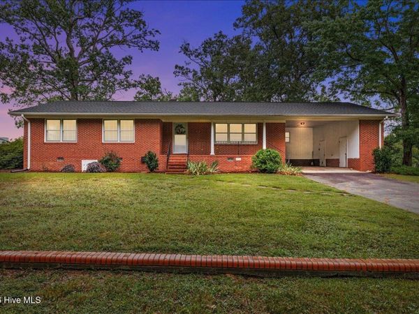 60 Lancaster Drive , Goldston, NC 27252