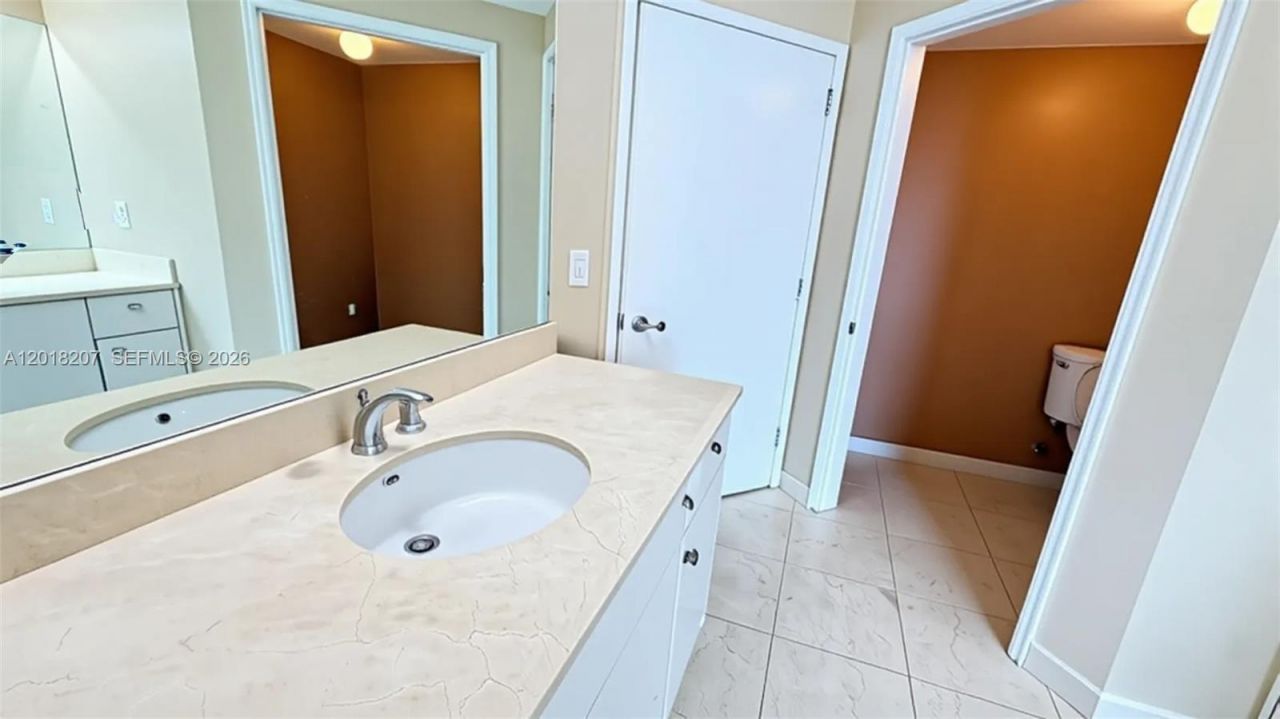 19400 Turnberry Way, Unit 1132, Aventura, FL 33180 Photo
