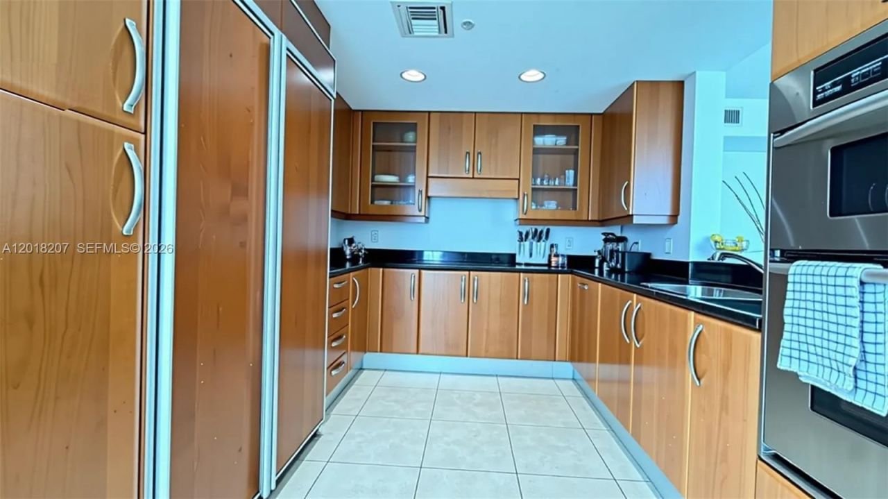 19400 Turnberry Way, Unit 1132, Aventura, FL 33180 Photo