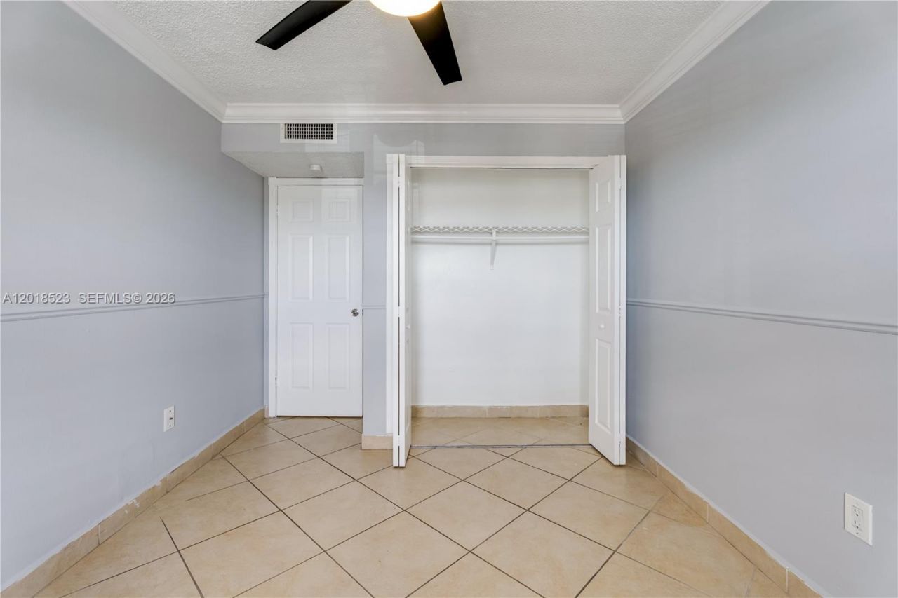5775 W 20th Ave , Unit 404, Hialeah, FL 33012 Photo