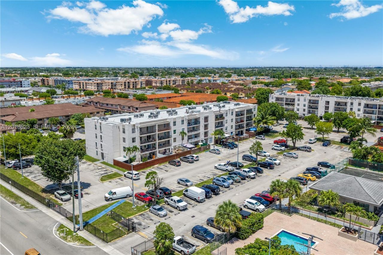 5775 W 20th Ave , Unit 404, Hialeah, FL 33012 Photo