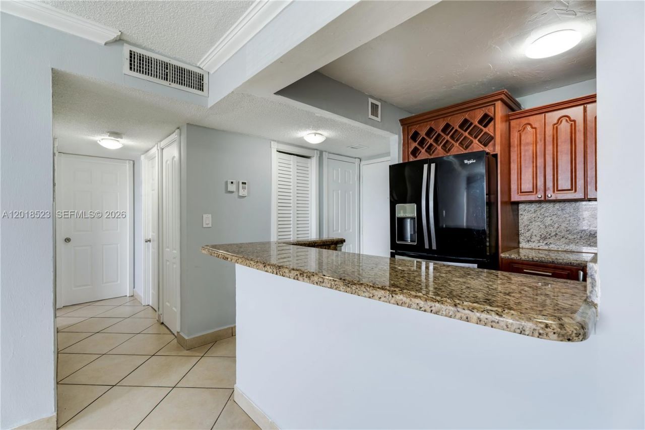 5775 W 20th Ave , Unit 404, Hialeah, FL 33012 Photo