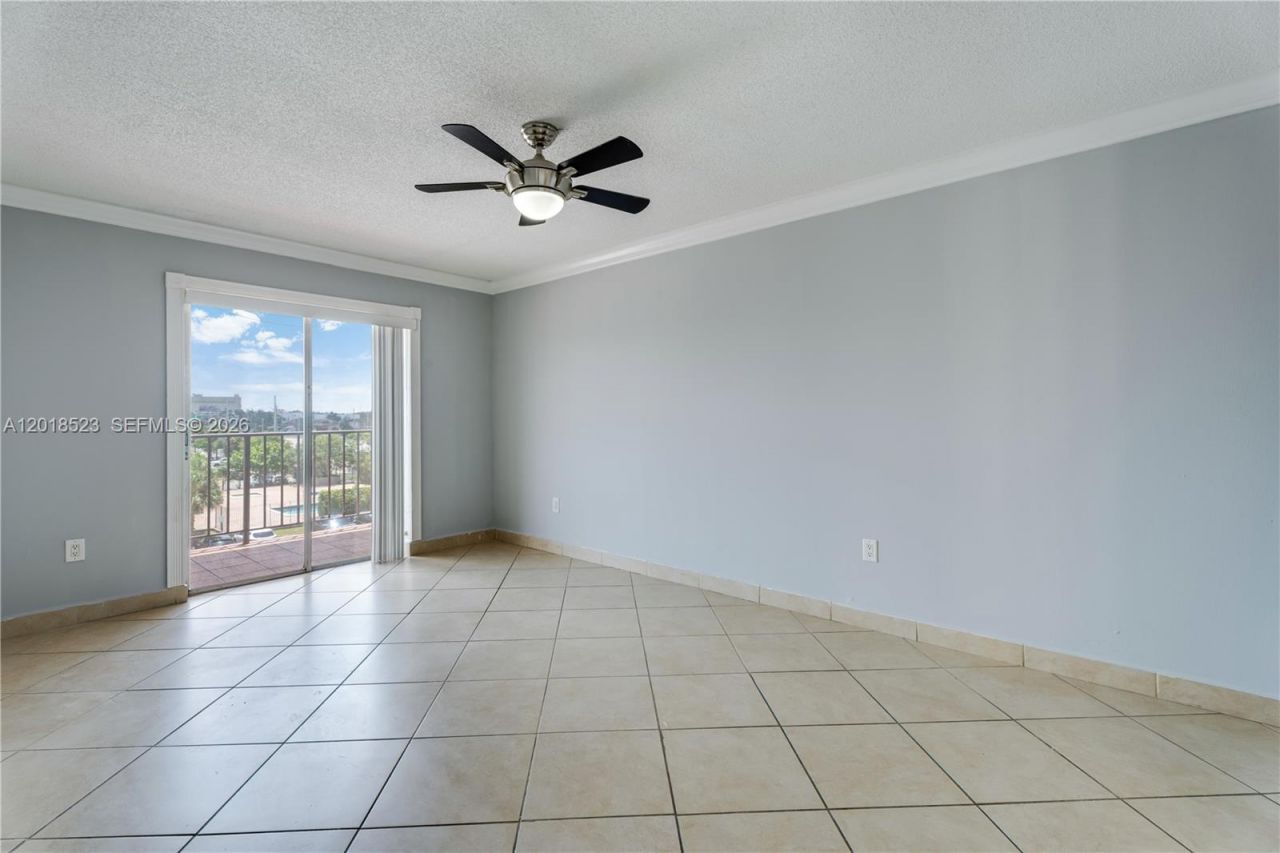 5775 W 20th Ave , Unit 404, Hialeah, FL 33012 Photo