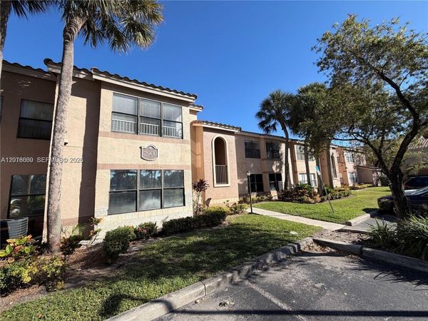 2900 S University Dr , Unit 9109, Davie, FL 33328
