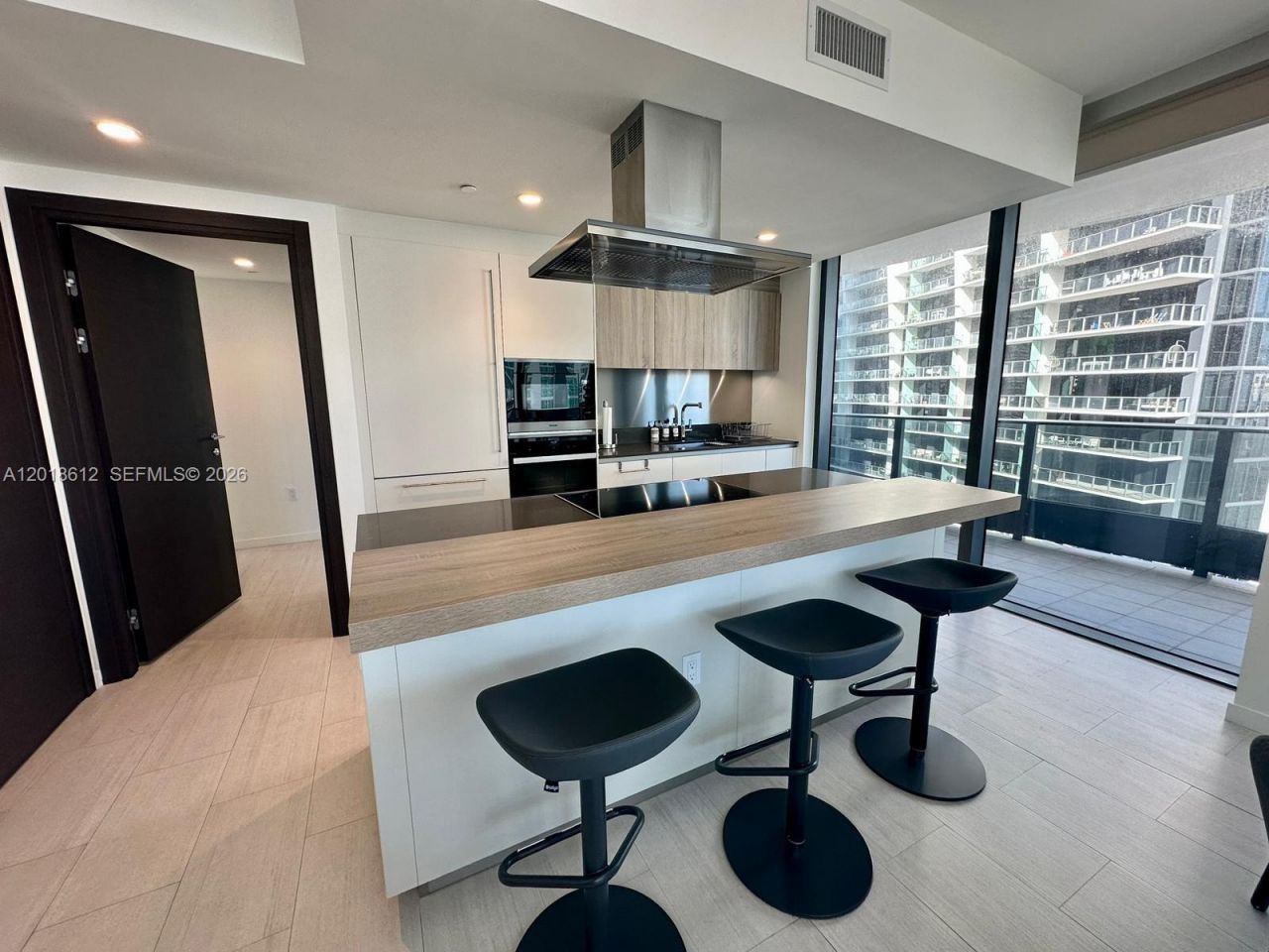 1000 Brickell Plz , Unit 4001, Miami, FL 33131 Photo