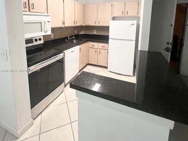 10717 Cleary Blvd , Unit 206, Plantation, FL 33324