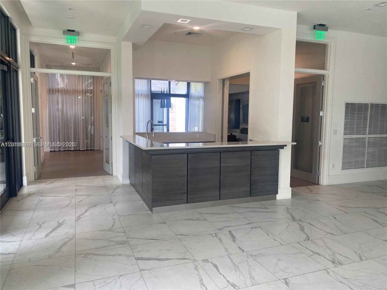8167 NW 41 St , Unit 407, Doral, FL 33166 Photo