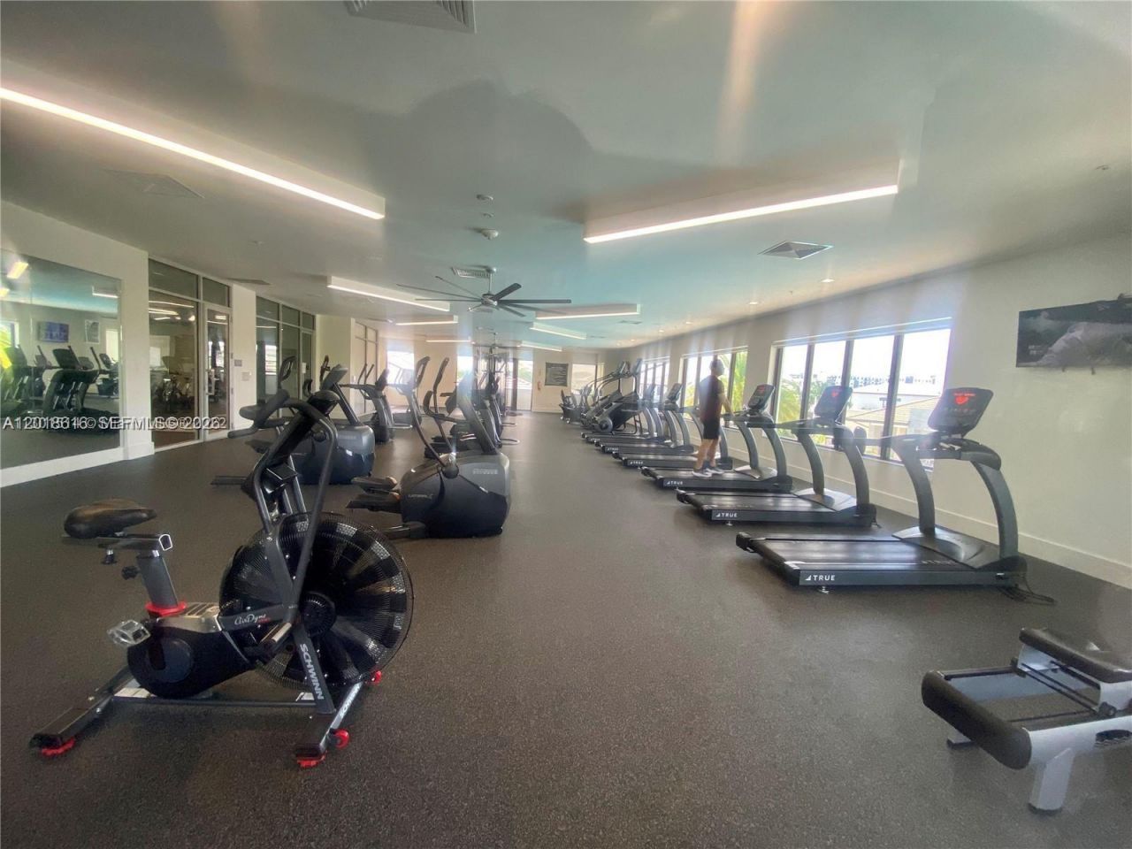 8167 NW 41 St , Unit 407, Doral, FL 33166 Photo