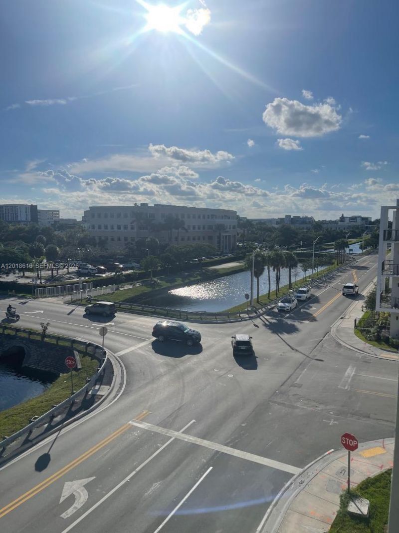 8167 NW 41 St , Unit 407, Doral, FL 33166 Photo
