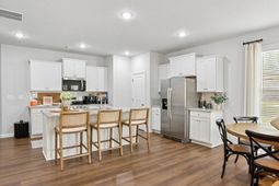108 Acuna Street photo 4