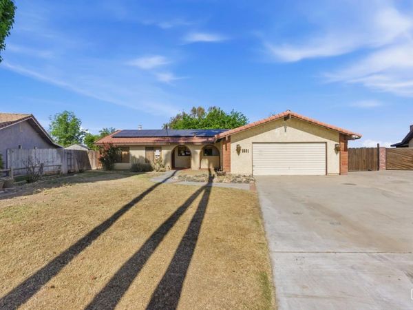 8801 Sorrel Street, Bakersfield, CA 93307