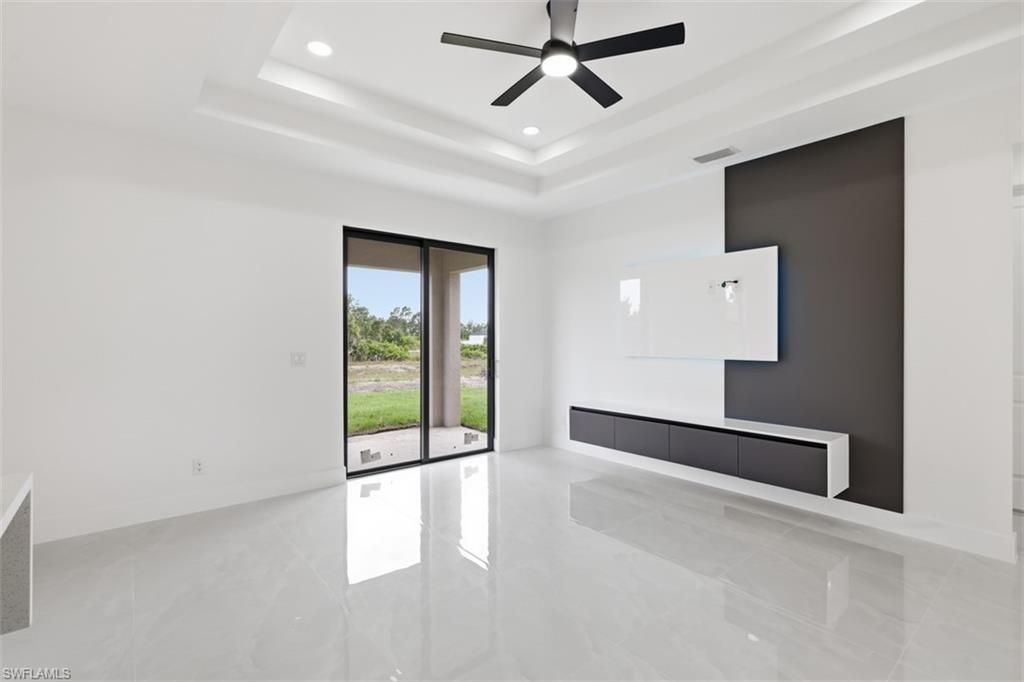1222 Earnest St E, Lehigh Acres, FL 33974 Photo