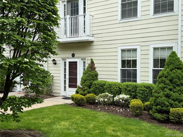 31 Greenridge Avenue, Unit 1C, White Plains, NY 10605