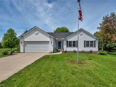 3371 Pine Hollow Place, Perry, OH 44081