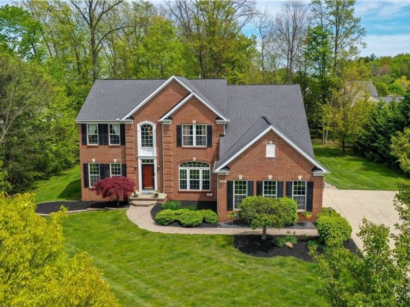 9337 Adam Run, Twinsburg, OH 44087 Photo 2