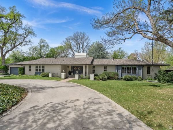 2073 E PHEASANT WAY S, Holladay, UT 84121