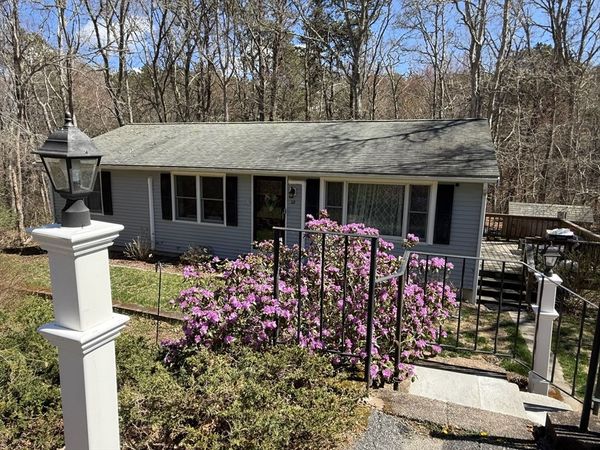 28 Alder Ln, Harwich, MA 02645