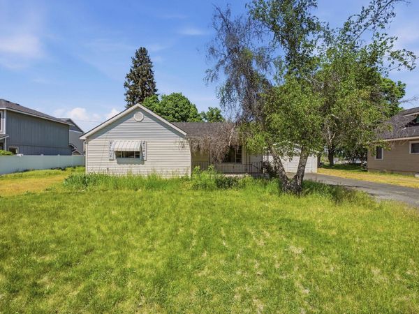 10121 E 4TH Ave, Spokane Valley, WA 99206
