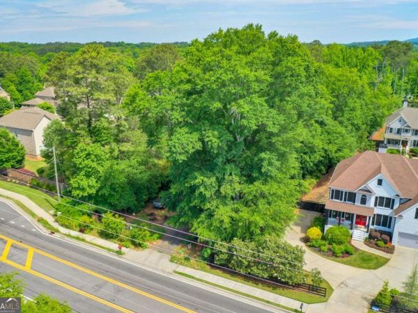 3127 Post Oak Tritt Road, Marietta, GA 30062