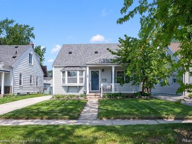 68 Highland Avenue, Clawson, MI 48017