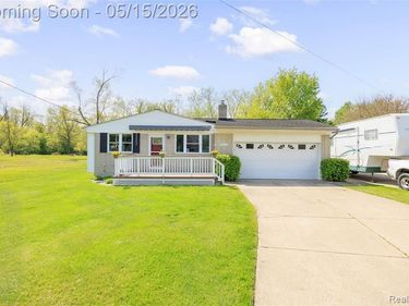 2832 Dashwood Drive Drive, Troy, MI 48083