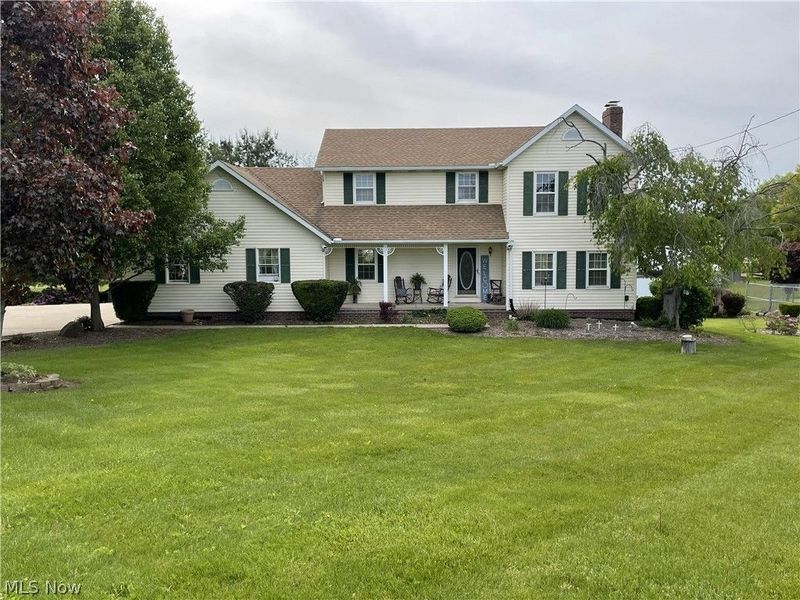 4325 Kemary Avenue SW, Navarre, OH 44662 Photo 1