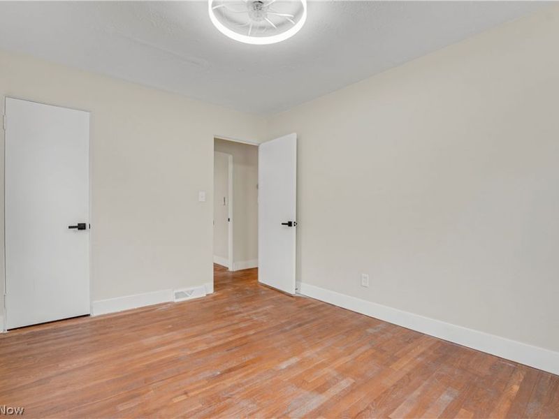 29050 Edgewood Drive, Willowick, OH 44095 Photo 14