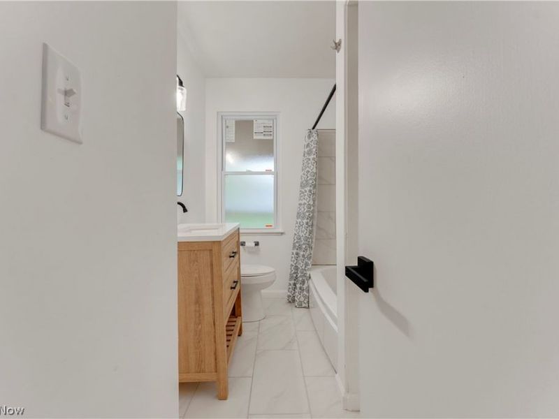 29050 Edgewood Drive, Willowick, OH 44095 Photo 8
