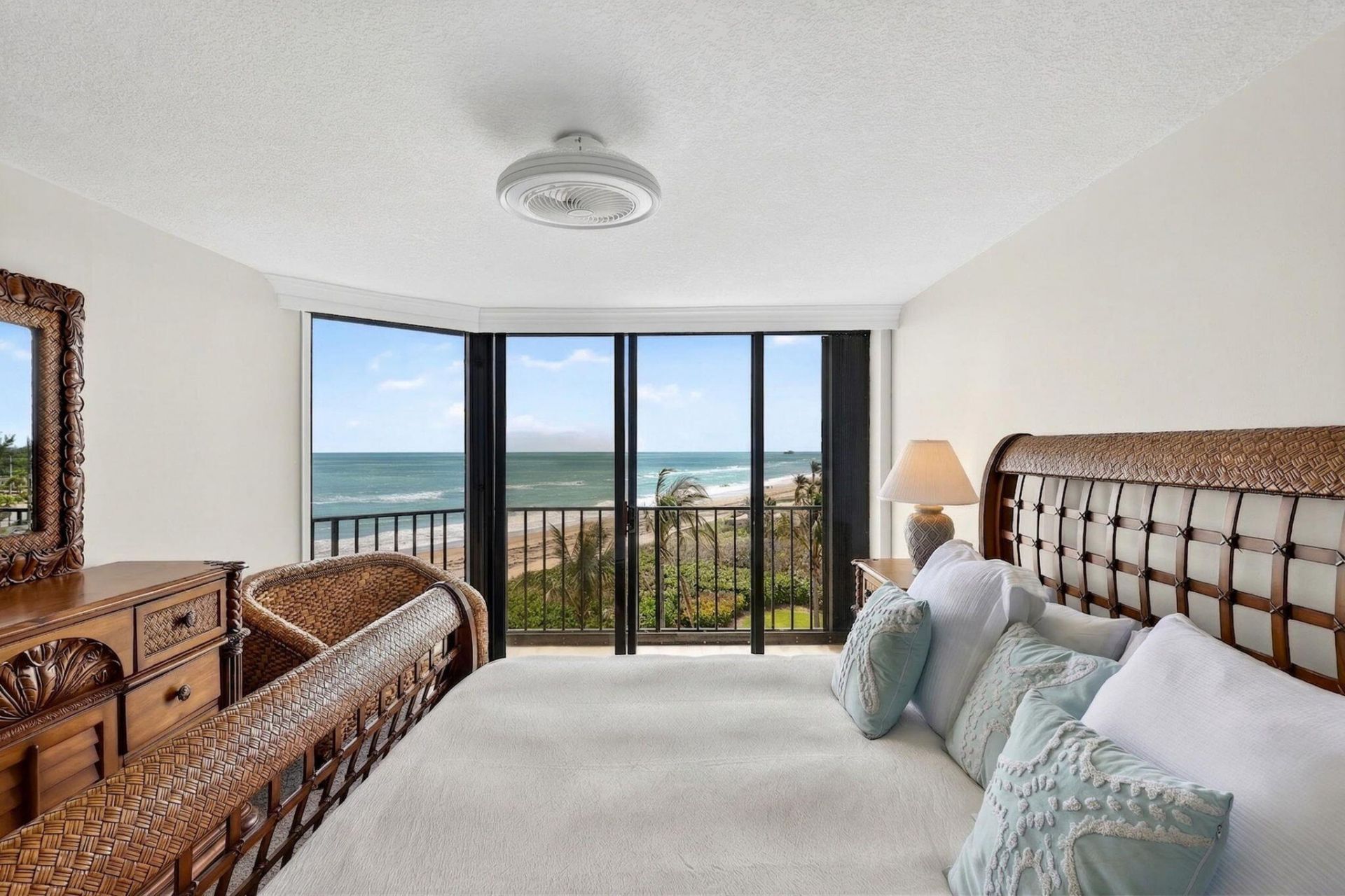 9650 S Ocean Drive, Unit 507, Jensen Beach, FL 34957 Photo