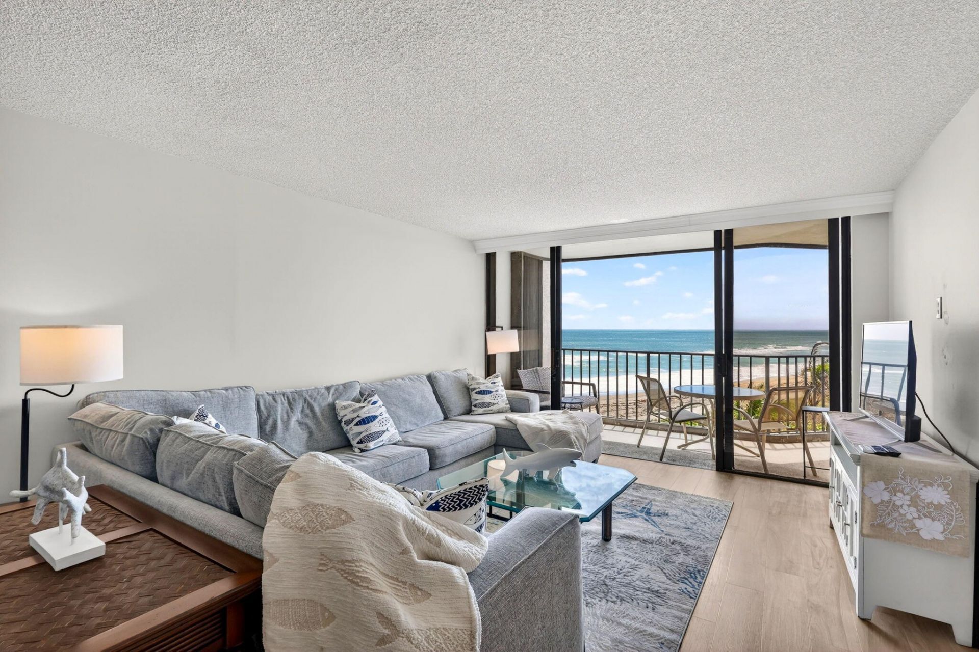 9650 S Ocean Drive, Unit 507, Jensen Beach, FL 34957 Photo