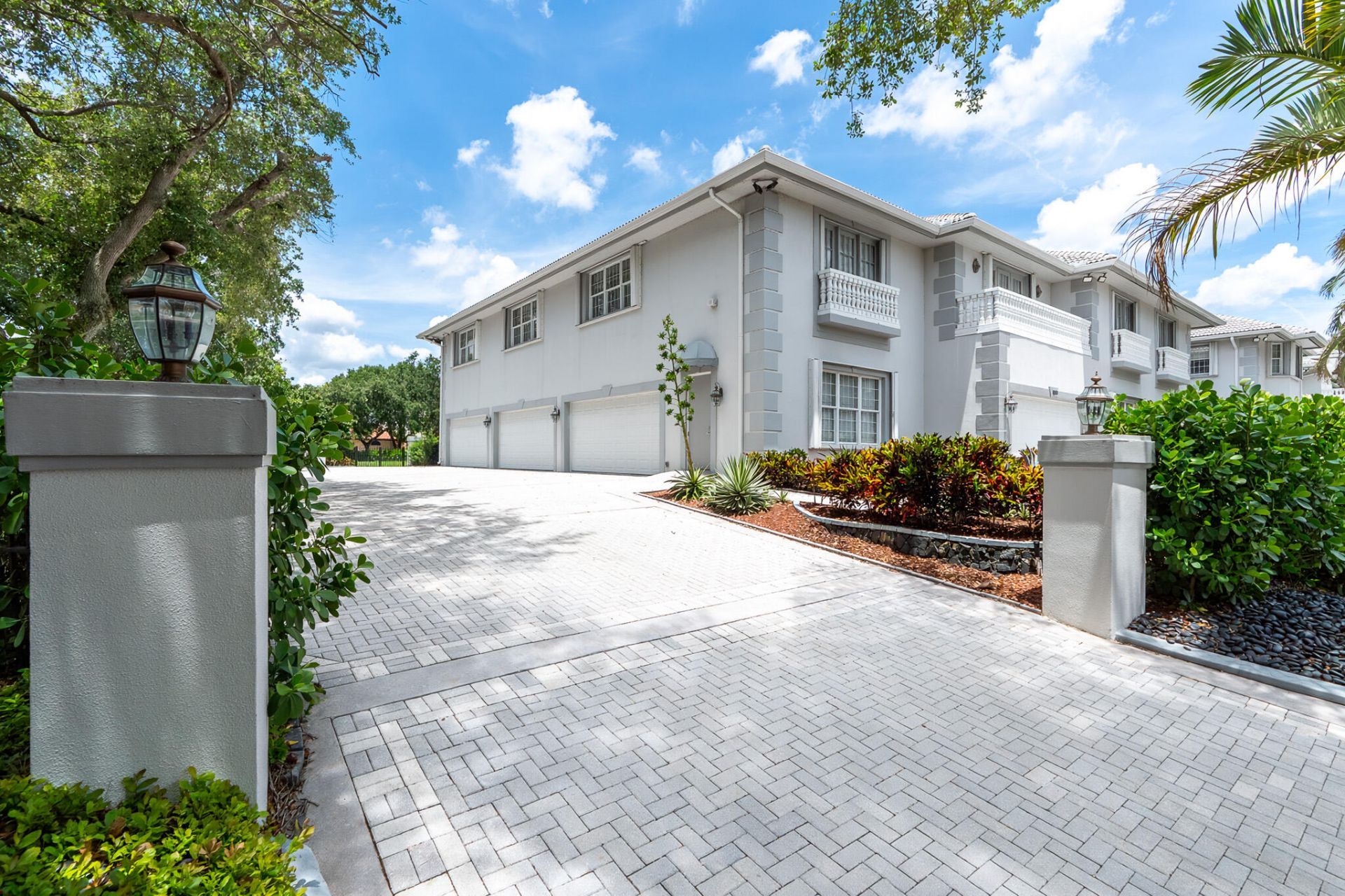 1800 Eagle Trace Boulevard, Coral Springs, FL 33071 Photo