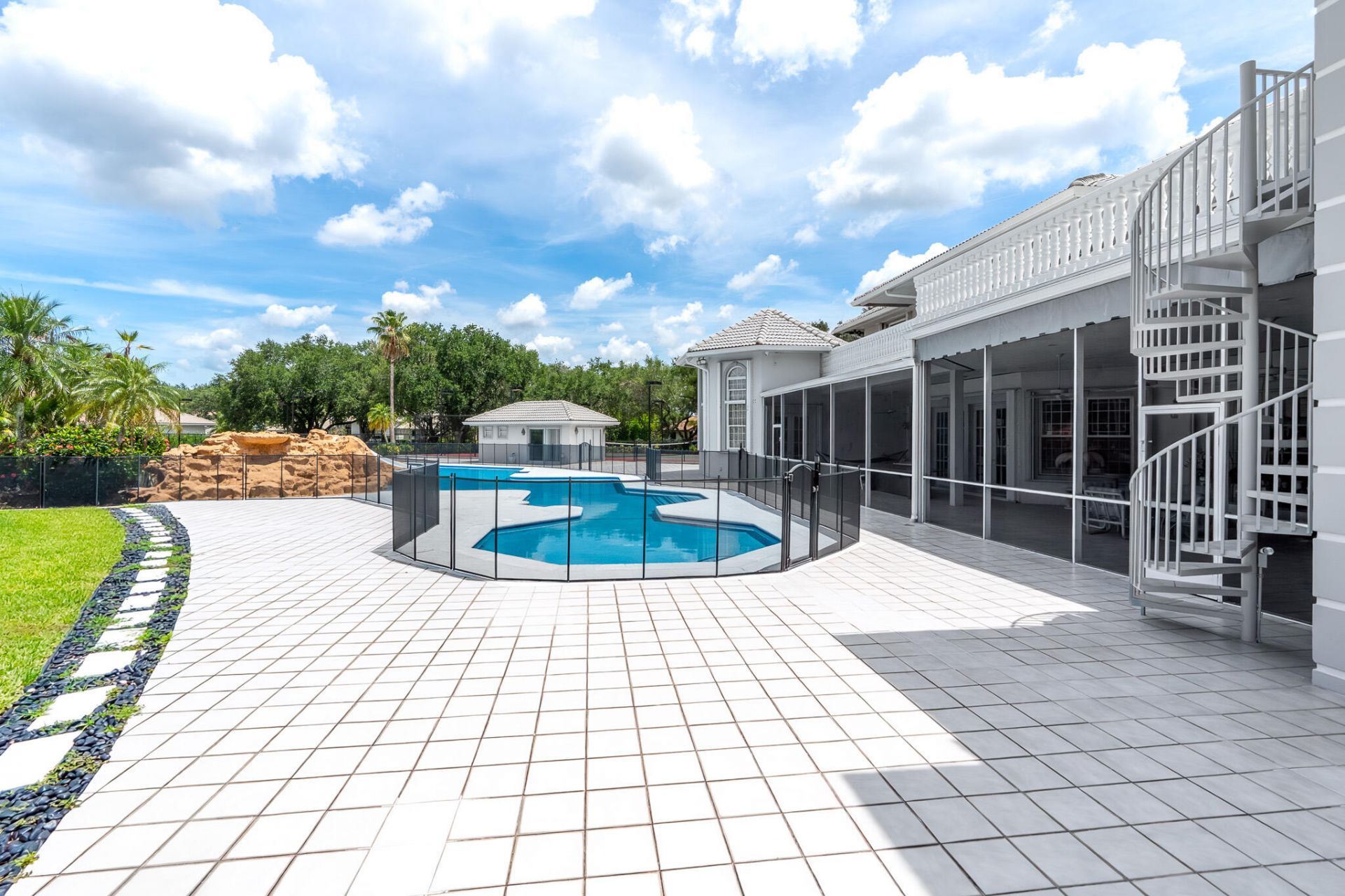 1800 Eagle Trace Boulevard, Coral Springs, FL 33071 Photo