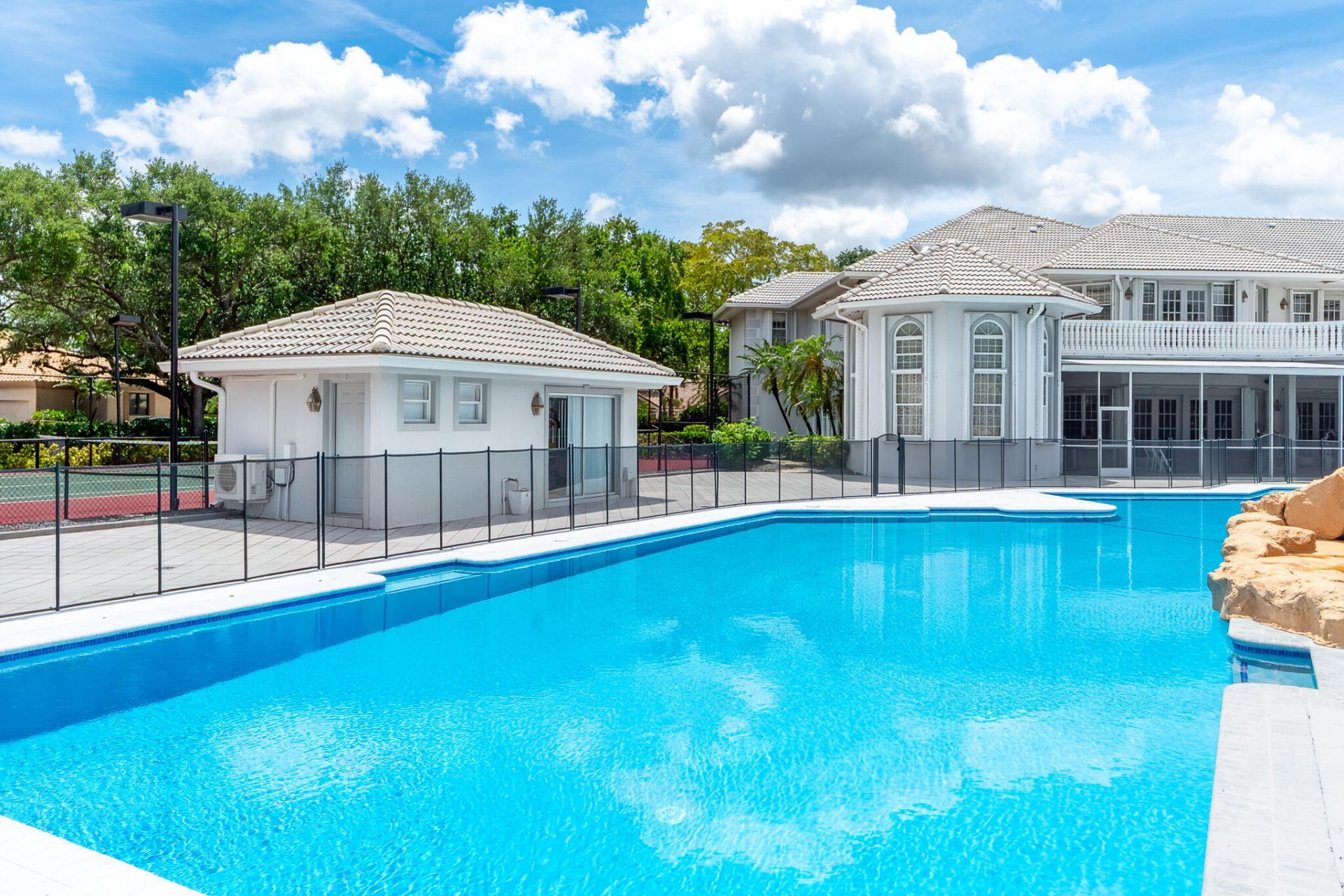 1800 Eagle Trace Boulevard, Coral Springs, FL 33071 Photo