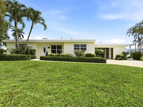 1452 Crest Drive, Lake Worth, FL 33461
