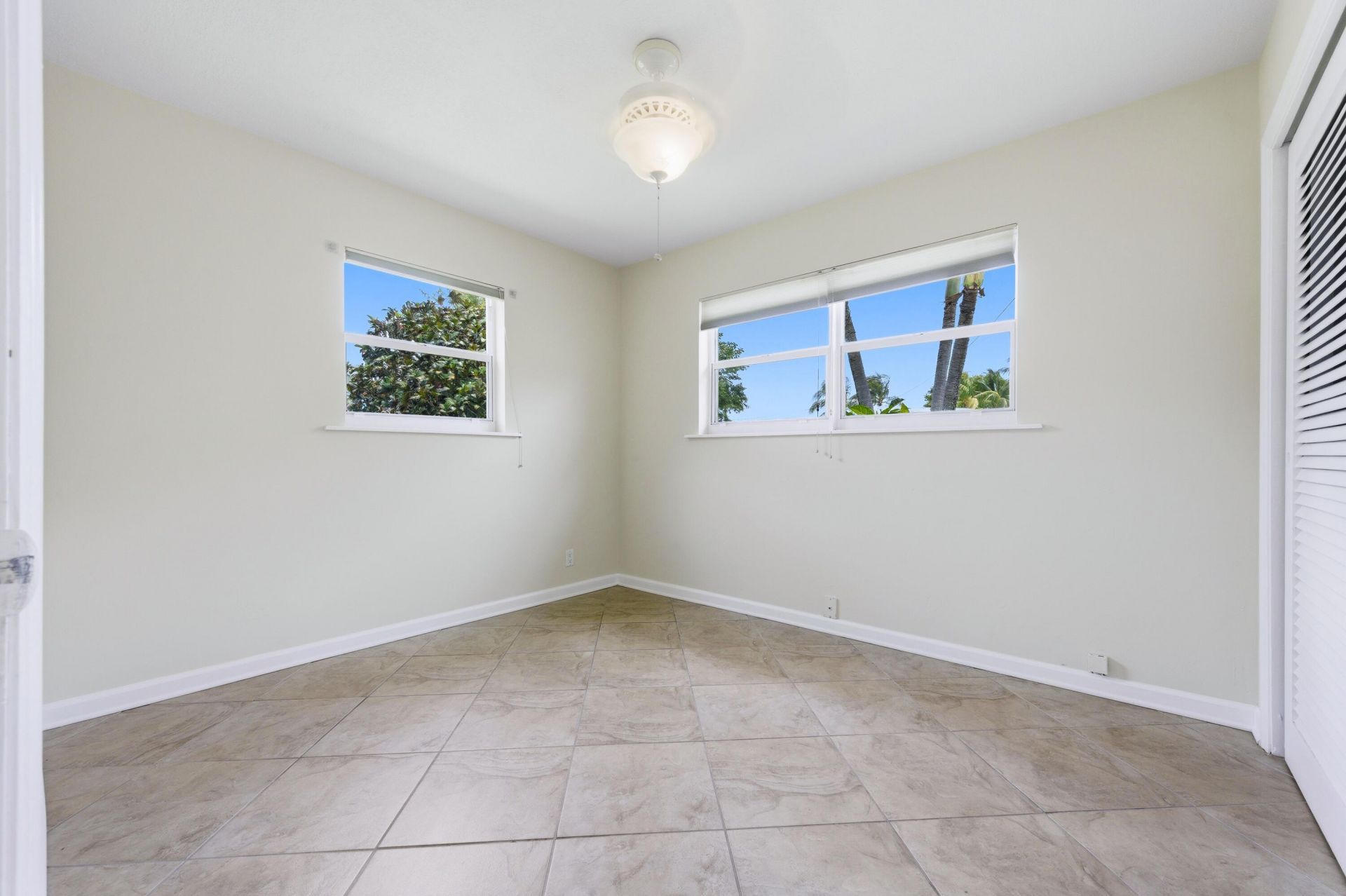 1452 Crest Drive, Lake Worth, FL 33461 Photo