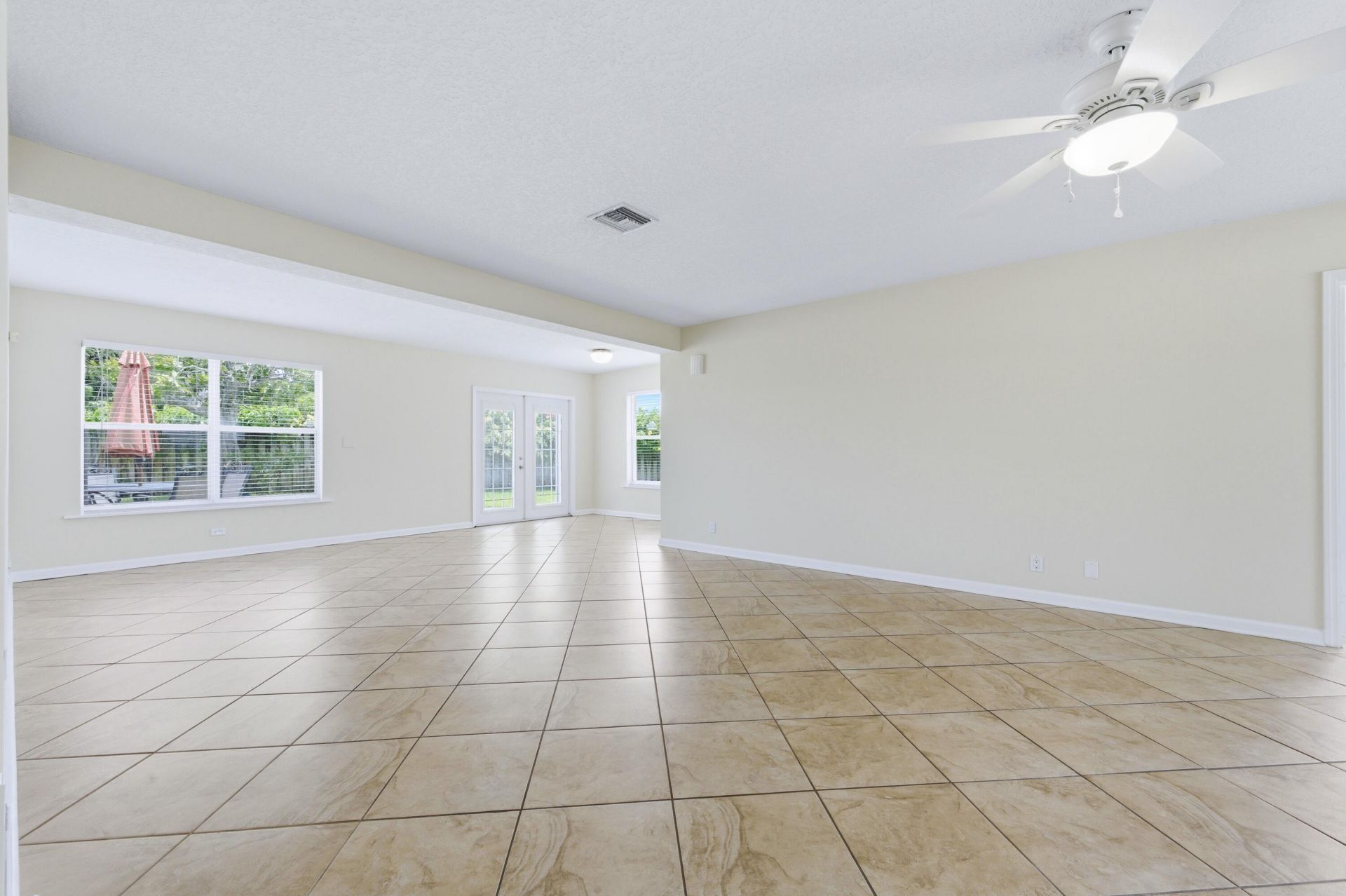 1452 Crest Drive, Lake Worth, FL 33461 Photo