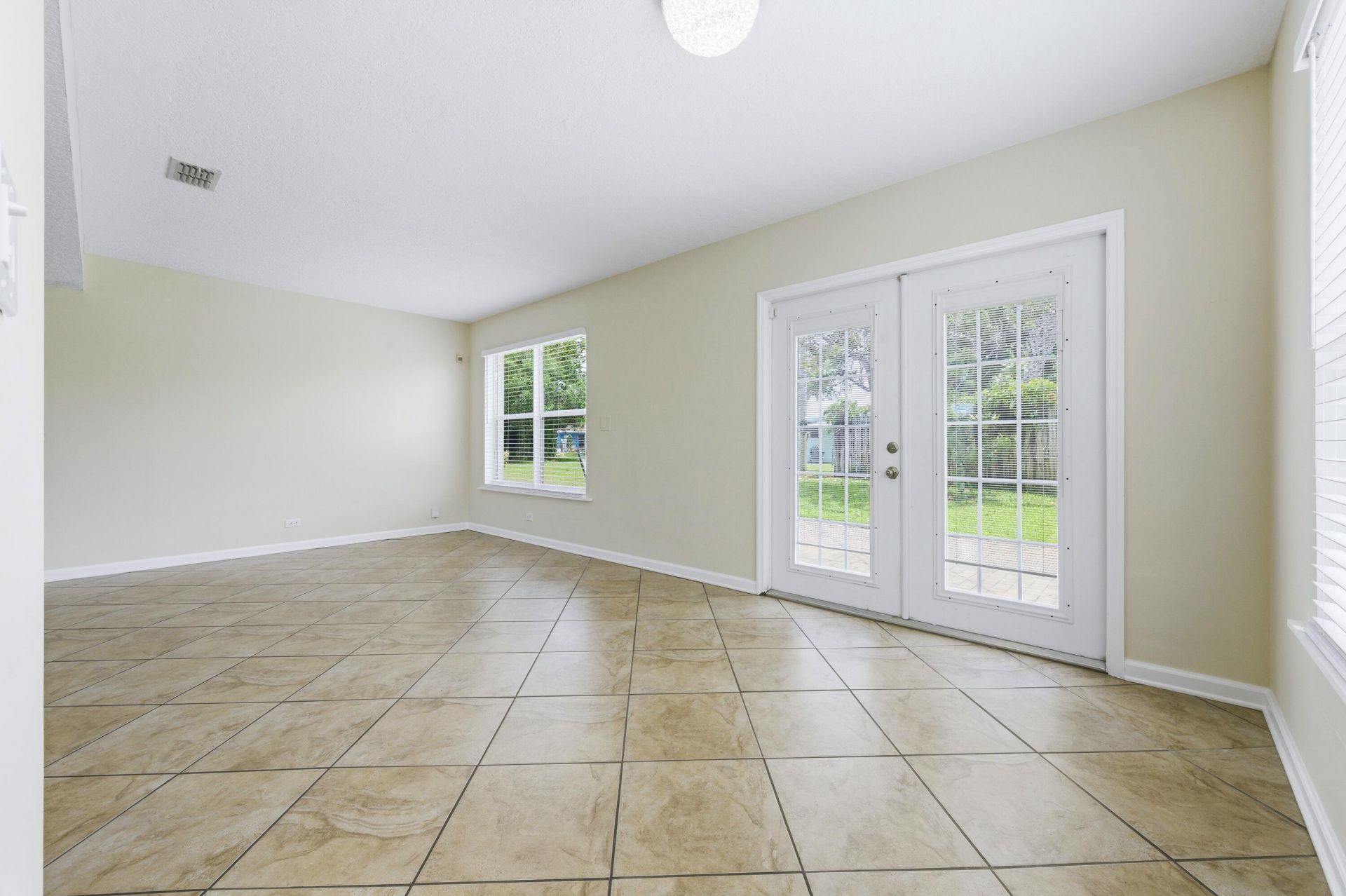 1452 Crest Drive, Lake Worth, FL 33461 Photo