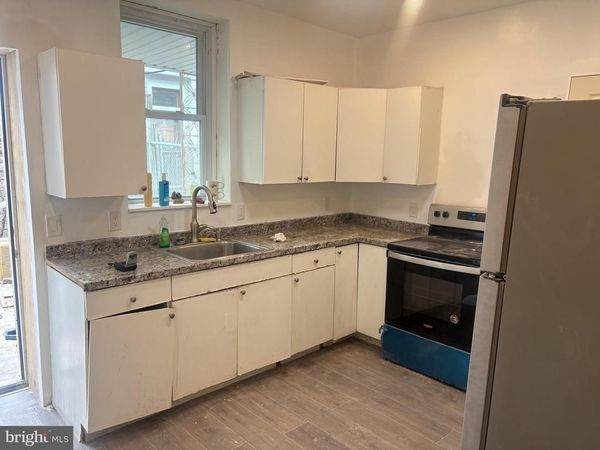 1920 WATERLOO STREET , PHILADELPHIA, PA 19122