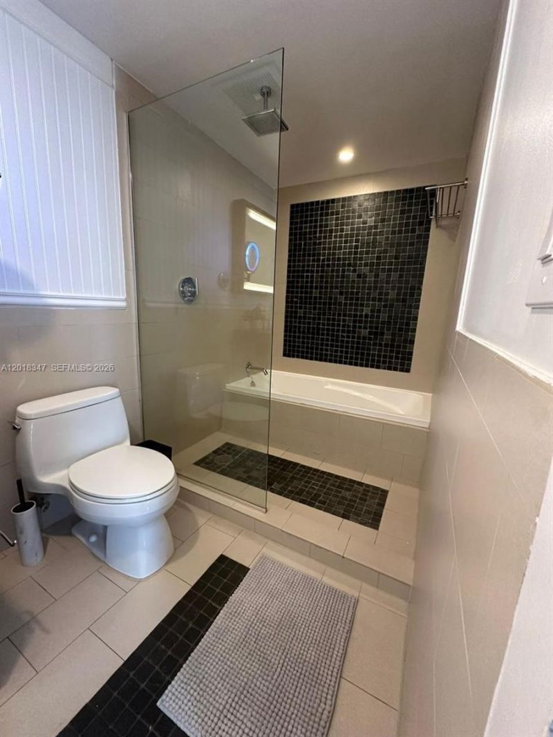 17315 Collins Ave, Unit 2006, Sunny Isles Beach, FL 33160 Photo
