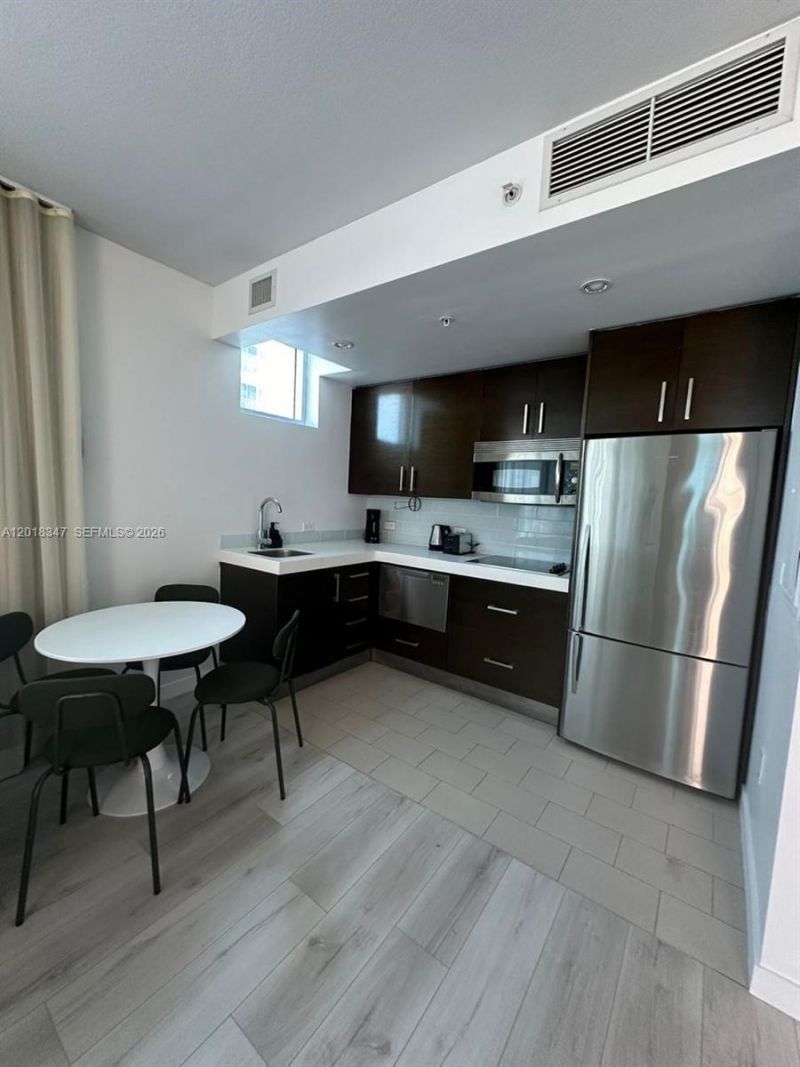 17315 Collins Ave, Unit 2006, Sunny Isles Beach, FL 33160 Photo