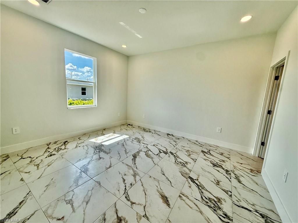 350/352 Pullman St , Lehigh Acres, FL 33974 Photo