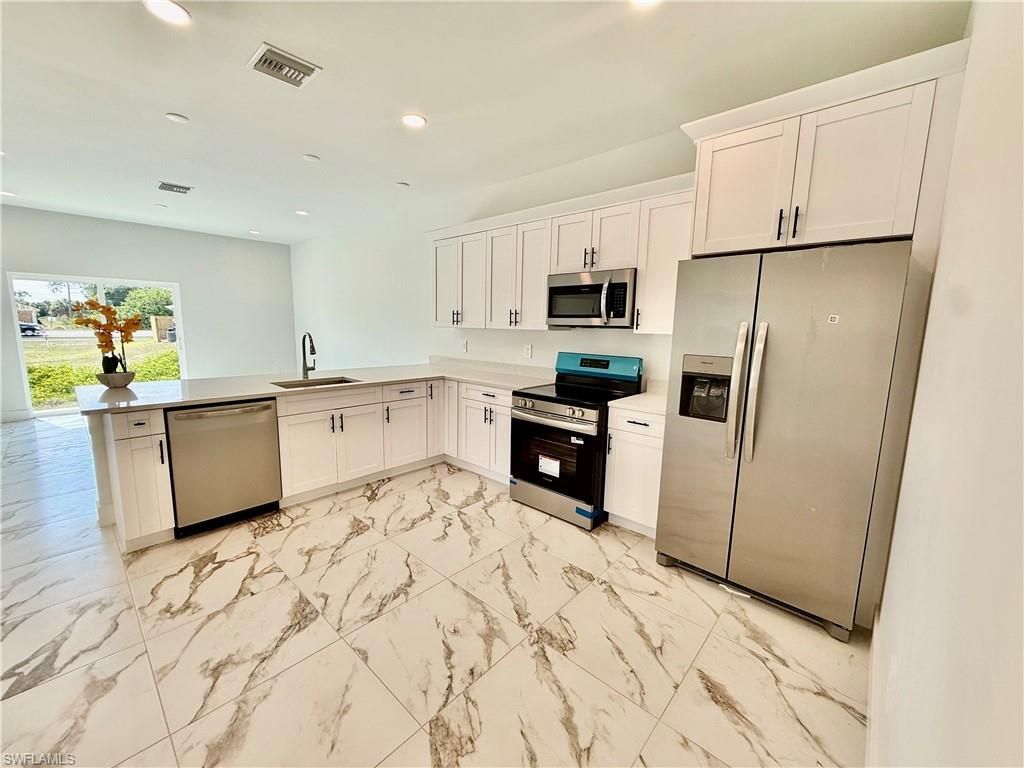 350/352 Pullman St , Lehigh Acres, FL 33974 Photo
