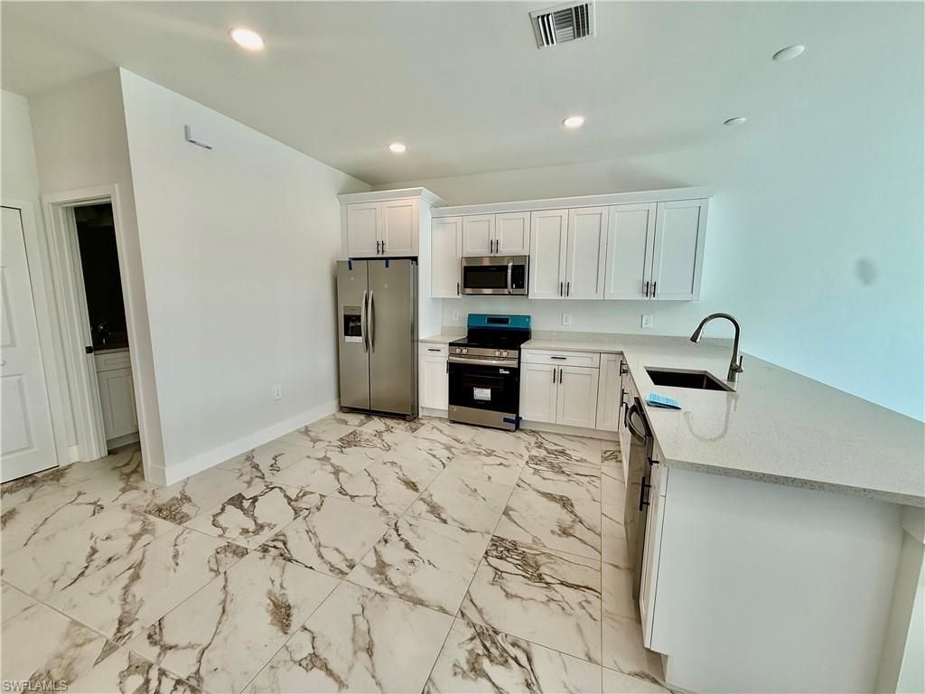 350/352 Pullman St , Lehigh Acres, FL 33974 Photo