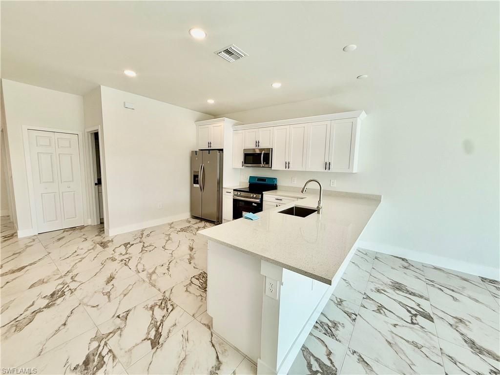 350/352 Pullman St , Lehigh Acres, FL 33974 Photo