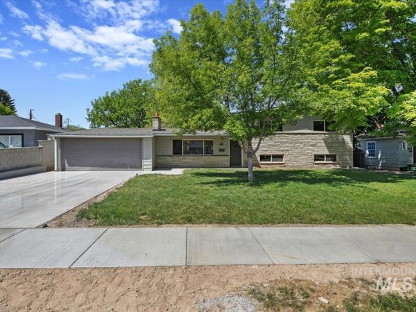 151 Fillmore St, Twin Falls, ID 83301