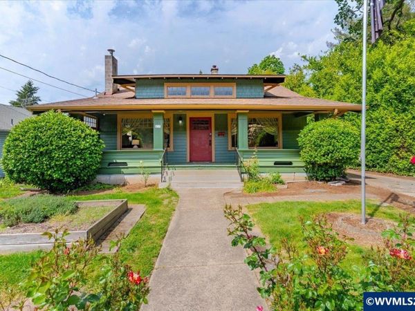 855 20th St NE, Salem, OR 97301